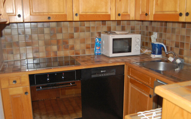 Appartments Dents Rousses by Interhome