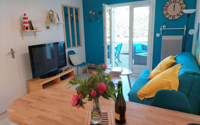 Pretty Apartment With a Terrace Near a Sandy Beach