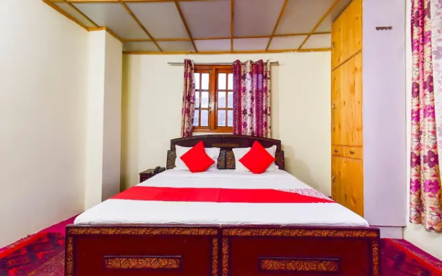 The Roam Way By OYO Rooms