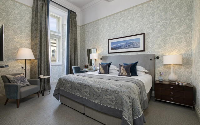 The Balmoral Hotel
