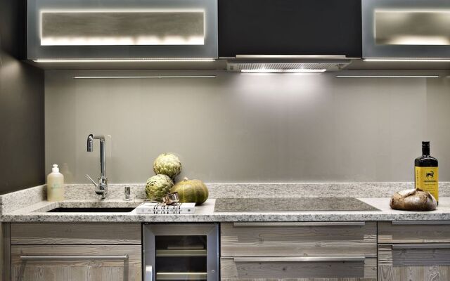 MGM Hôtels & Résidences – Résidence Chalets Éléna