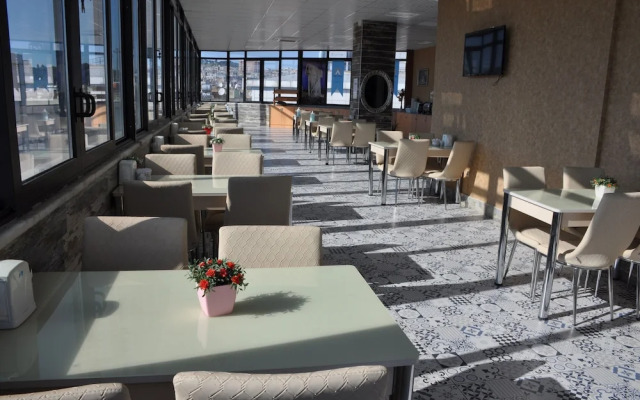 Asil Hotel