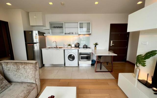 The Astra Condo 2 Bedrooms By Ping