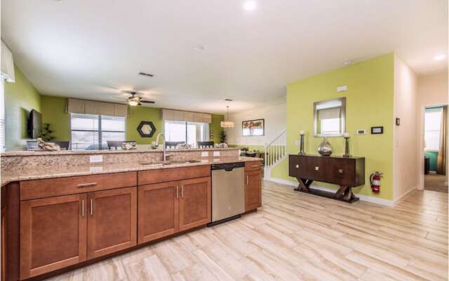 Champions Gate-1308cebwjgil