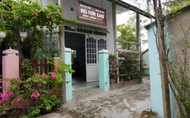 Green Garden House Homestay