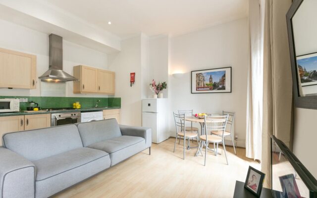 Urban Chic - Paddington