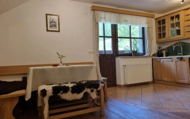 Apartmaji Pod macesnovo streho
