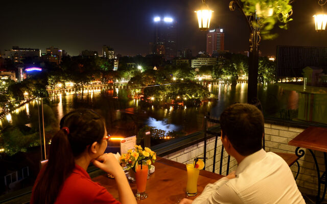 Centre Point Hanoi Hotel