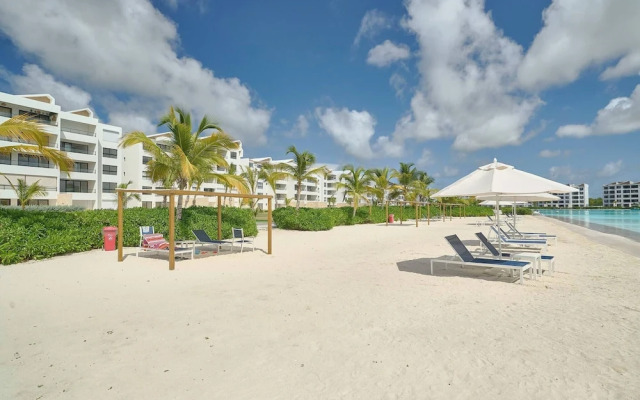 Luxury Escape Private Jacuzzi, Beach, Punta Cana Sleep 5