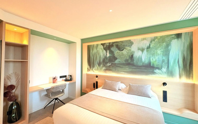 Brit Hotel Piscine & Spa - Fougères