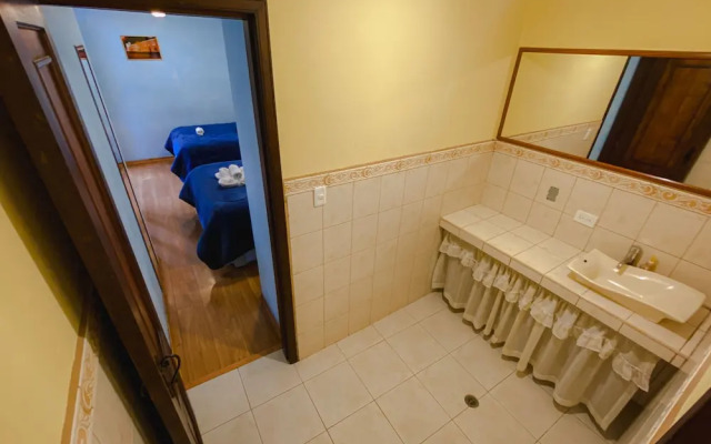 Golden Rest Ecuador