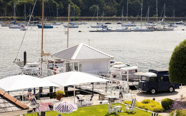 The Masts 37 Dart Marina