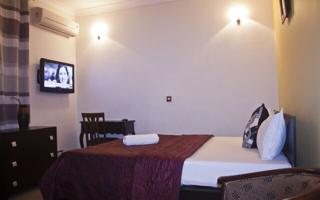 Palisades Guest House
