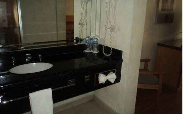 Hotel Santiago Plaza