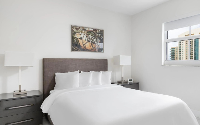 Fortune House Hotel Suites