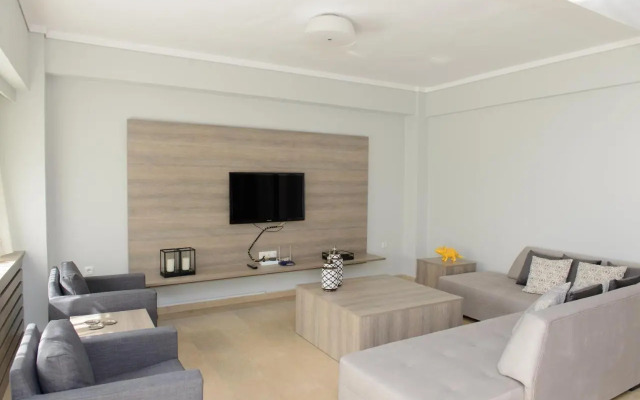 Grey Suite Filoxenia