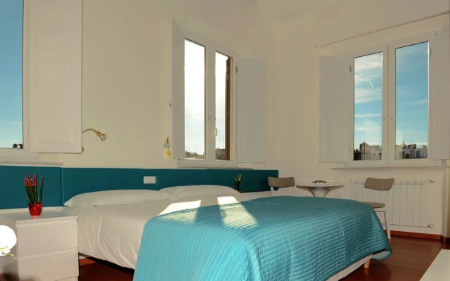 Superior Relais Temple View