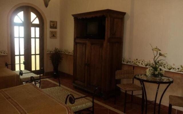 Hotel Centenario Arroyitos