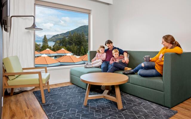 Holiday Inn Express And Suites Queenstown, an IHG Hotel