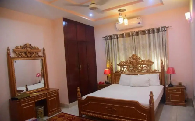 Hotel Shaheen Continental Multan