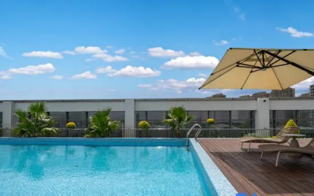 La Joie Hotel – Pool – Hangzhou