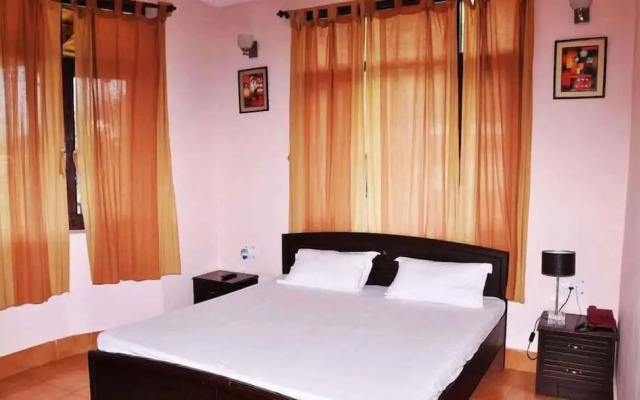 Sahaj Hotel