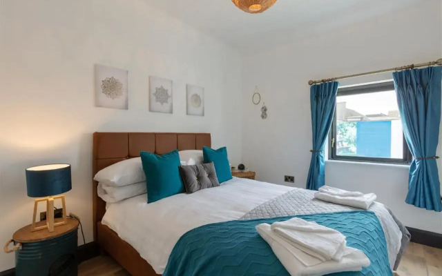 Accommodation @ 32