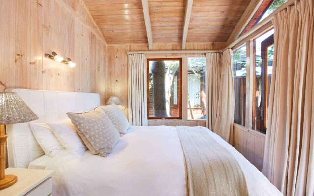 Under Milkwood Resort