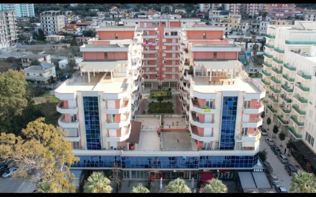 El Mar Hotel