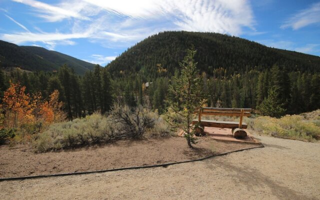 Wild Irishman 1064a by Summitcove Vacation Lodging