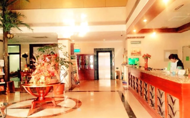 GreenTree Inn Dalian Zhoushuizi Airport Express Hotel