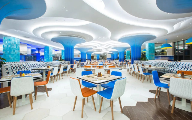 Chimelong Hengqin Bay Hotel