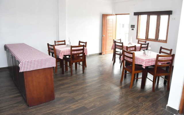 Hotel Aqua Breeze by OYO Rooms