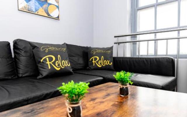 The Eistedfod Penthouse - Berwyn House