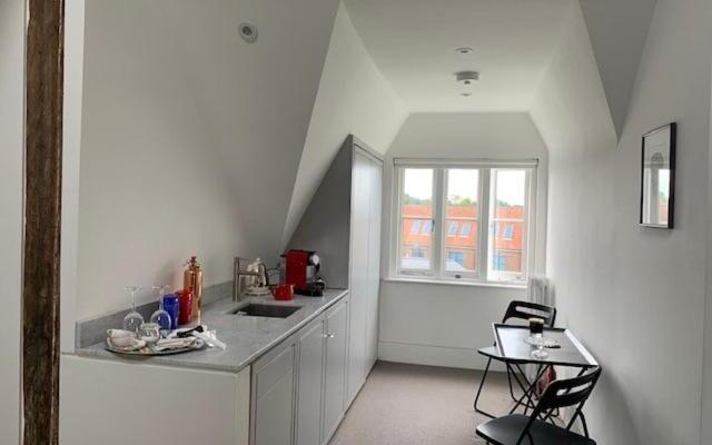 Montys Accommodation