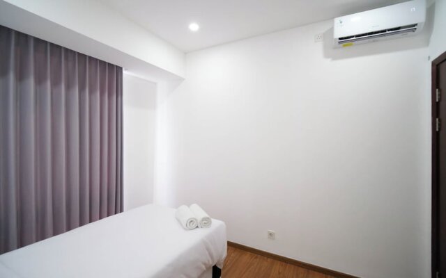 Exclusive And Spacey 3Br At Grand Sungkono Lagoon Apartment