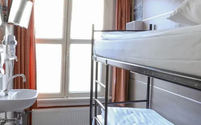 Hotel Jesse