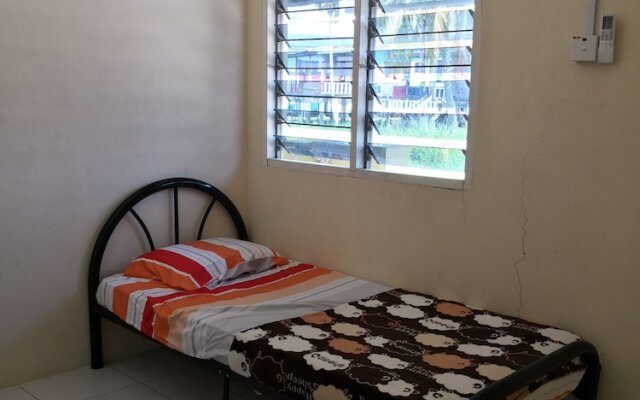 Kuala Mengalong Cottage