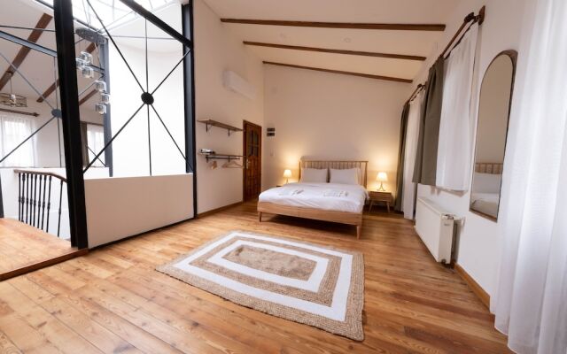 Penthouse in the Heart of Pera