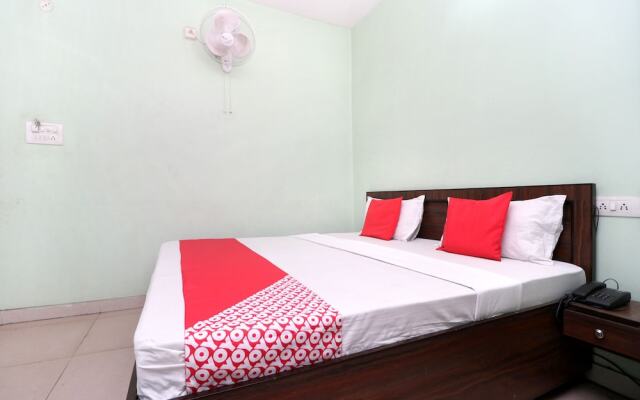 OYO 26665 Hotel Choudhary Residency