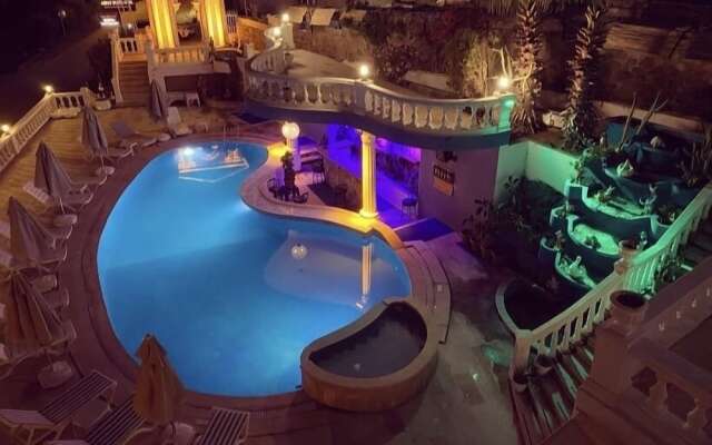 ASPAT HOTEL BODRUM - Beach Restaurant