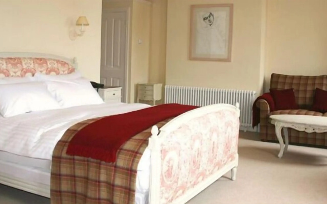 The Falcon Hotel