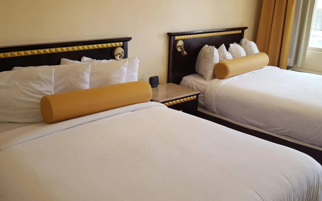 Tuscan Garden Inn
