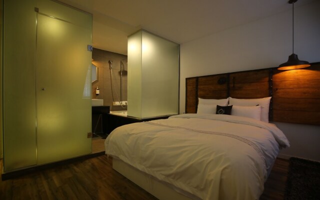 Cheongju Luce Hotel