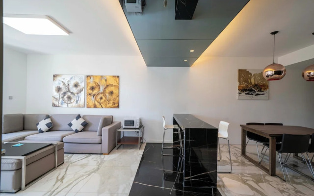 Tyms Bright 2BR 1BA Suite Xujiahui