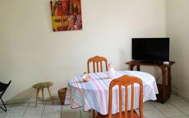 Apartment with One Bedroom in Fort-De-France, with Wonderful Mountain View, Furnished Terrace And Wifi - 7 Km From the Beach