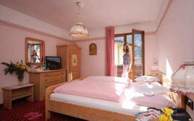 Sport Hotel Sass Maor