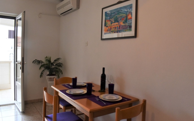 Apartment Frama - 3 apartments: A3 Lavanda  Bol, Island Brac