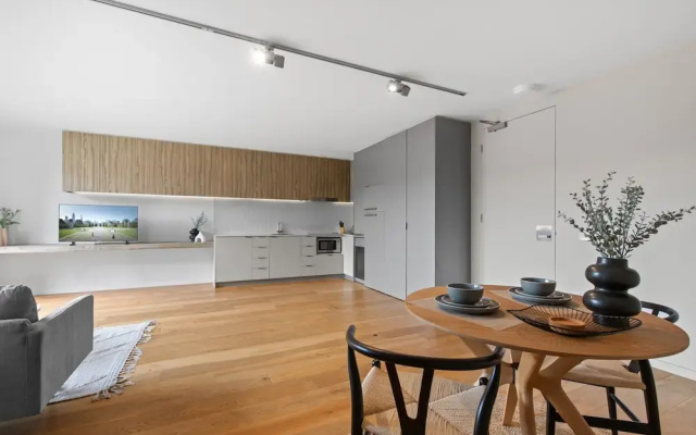 Lovely 1-bed With Balcony in St Kilda's Heart