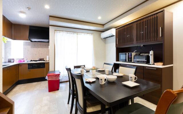 Misaki House